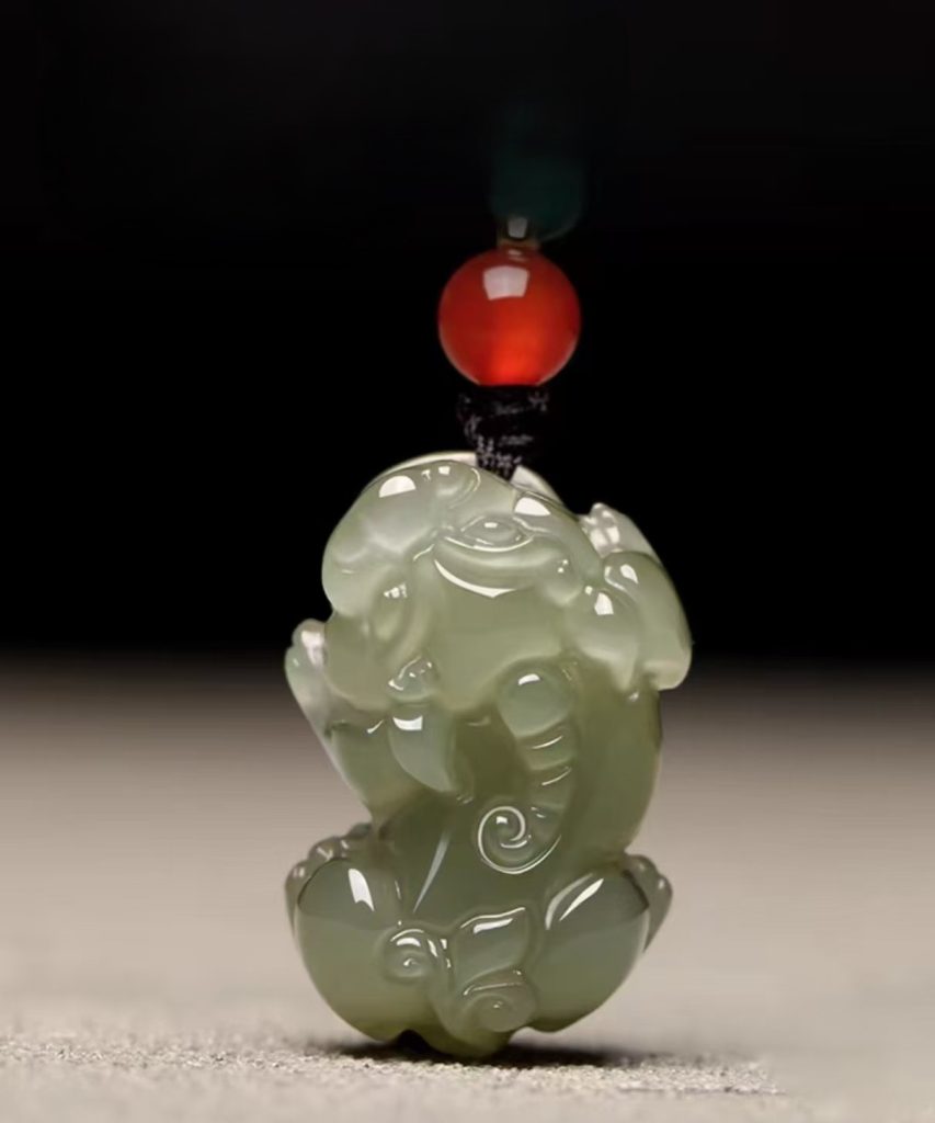 Mini Pixiu Jade Pendant (King Version)