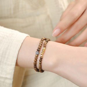 Personalized Mother's Day Gifts – Charm Bracelets - Mother's Day Bracelets