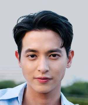James Jirayu Tangsrisuk James Jirayu Tangsrisuk
