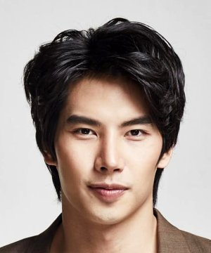 Max Nattapol Diloknawarit