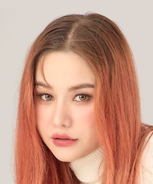 Sammy Samantha Melanie Coates